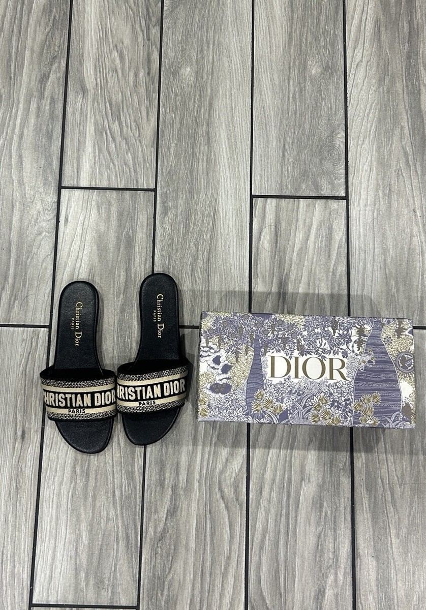 Christian Dior サンダル 青 4202225Y0022 DIOR | Adiorable ヒールサンダル フリンジグログラン