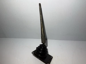 1983-1989 MITSUBISHI STARION CHRYSLER CONQUEST OEM SHIFTER ASSEMBLY - Picture 1 of 5