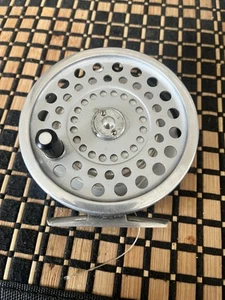 HARDY Marquis #8/9 Fly Reel. EXCELLENT with case. Freshwater Used Only. 3 1/2 “ - Picture 1 of 7