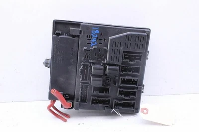 2003-2008 BMW Z4 Fuse Relay Box OEM Used - Image 1 of 4