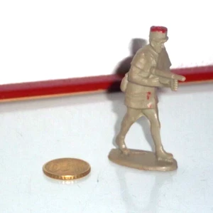 CHIRALUX (PLASTIC QUIRALU) LEGION / LEGIONNAIRE TO PAINT - Picture 1 of 2