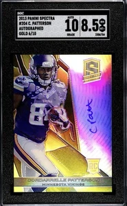 2013 PANINI SPECTRA GOLD AUTO /10 CORDARRELLE PATTERSON RC SGC 8.5 POP 1 - Foto 1 di 2