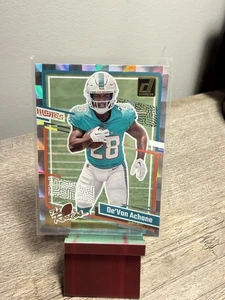 2023 Panini Donruss De’Von Achane The Rookies Insert #27 Miami Dolphins - Picture 1 of 2