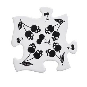 Alchemy Gothic Black Skull Cherries Pack of 4 Coasters -Brand New - Picture 1 of 3