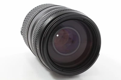 Tamron AF 70-300mm 1:4.0-5.6 Di LD Macro 1:2 (A17) per Nikon, come nuovo - Immagine 1 di 4