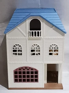 Sylvanian Families Himmelblau Terrassenhaus Hase Maus Giraffe Igel Restposten - Bild 1 von 14