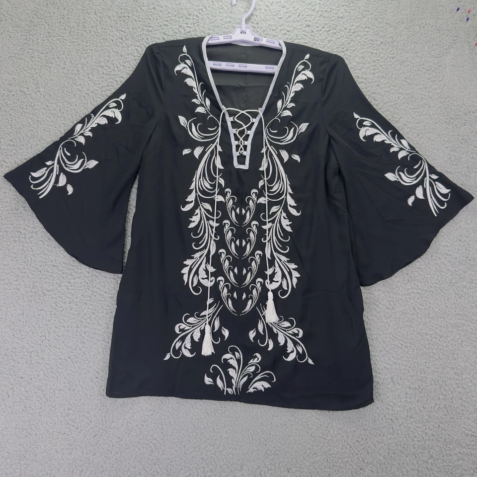 Babe Best Womens M Black White Floral Western Embroidered Pullover 3/4 Sleeve - Imagem 1 de 4