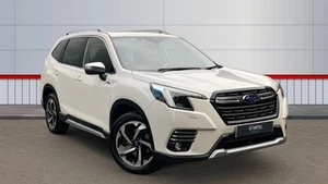 2024 Subaru Forester 2.0i e-Boxer XE Premium 5dr Lineartronic Hybrid Estate Esta - Picture 1 of 24