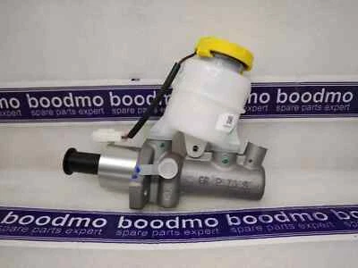 Master Cylinder, Brakes for TATA INDICA EV2, indica V2 - 0204318027 - BOSCH - Image 1 of 3