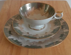 Bavaria Elfenbein 89 Porcelain Trio, Green & Gold Gilt Cup, Saucer & Plate - Picture 1 of 15