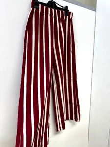 Pantaloni larghi svasati - Foto 1 di 7