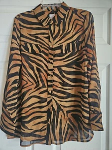 CHICO'S $89 Easy Tiger Print Sheer Shirt Top Size 1 US Medium 8 Button Up - Picture 1 of 4