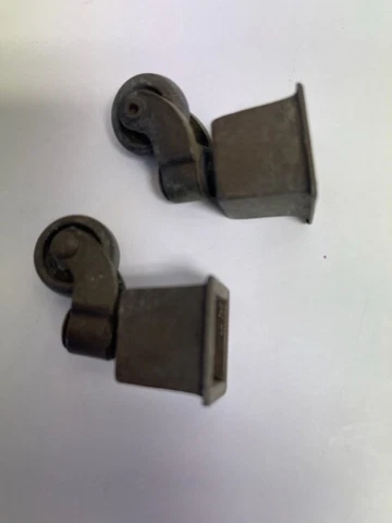 Vintage 3/4” Square Toe Cup Brass Furniture Casters Set of 2 Cover