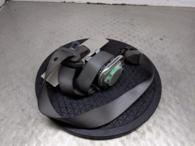 Nissan NV 1500 2500 3500 2013-2021 retractor de cinturón de seguridad delantero izquierdo gris Foto 1 de 2