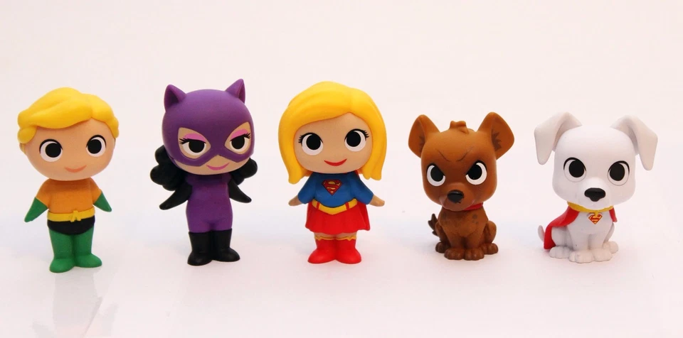 Funko Mystery Minis DC Super Heroes & Pets Many to Choose From - Aquaman Storm - Image 1 of 1
