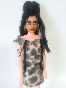 Amy Winehouse wearing her Leopardise dress realistic ooak doll - Picture 1 of 11
