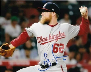 SEAN DOOLITTLE WASHINGTON NATIONALS ACTION SIGNED 8x10 - Picture 1 of 1