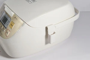 GENUINE Panasonic Meal Spoon Bracke - Picture 1 of 3