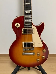 Gibson USA Les Paul Standard 2017 Traditional 2 Pieces Maple Top Cherry Sunburst - Picture 1 of 23