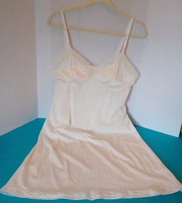 Tocador Full Slip Fair Vintage Nylon Talla 38 Marfil Foto 1 de 4