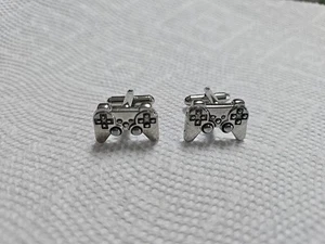 GAME CONTROLLER CUFFLINKS Playstation XBOX Video Gamer w GIFT BAG Silver Metal - Picture 1 of 2