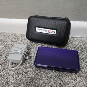 Nintendo 3DS Midnight Purple (US)  CTR-001 TESTED NO STYLUS Charger Included