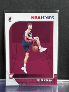 2019-20 Hoops #210 Tyler Herro Miami Heat Rookie - Picture 1 of 2