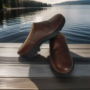Timberland Women's Brown 8 M Leather Mules Slip Resistant Style 51347  - Picture 1 of 9