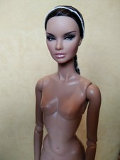 NUDE Metamorphosis ERIN Fashion Royalty (HEIRLOOM COLLECTION)