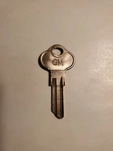C1098L GM KEY BLANK BASCO GROOVE #2 Chevrolet 1926-1934, Oldsmobile 1924-32 K190 - Foto 1 di 2