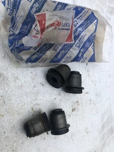 FIAT FIORINO UNO CONTROL ARM / RESILIENT BUSHES X4 7627741 NEW OLD STOCK - Picture 1 of 9