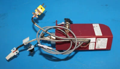 VÁLVULA DE INYECCIÓN AMAT 0190-89295 HORIBA STEC IV-2410AV-02H-N MATERIALES APLICADOS Foto 1 de 4