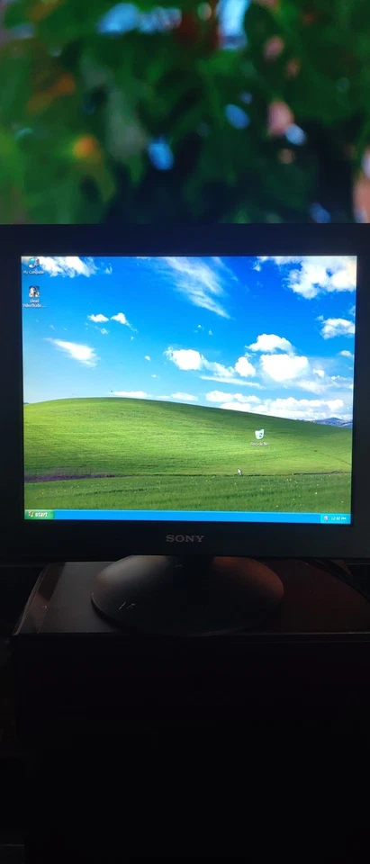 Sony SDM-S71R TFT - Image 1 of 1