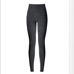 Lululemon size 4 Wunder Under Roll Down Heathered Grey 32” Long Like New No Tag - Bild 1 von 5