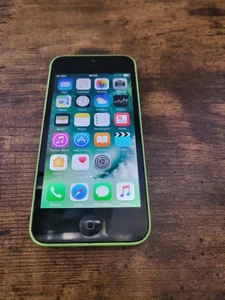Apple iPhone 5c 16GB Green  A1507 GSM  Smartphone Good Working Locked. 40  - Picture 1 of 4