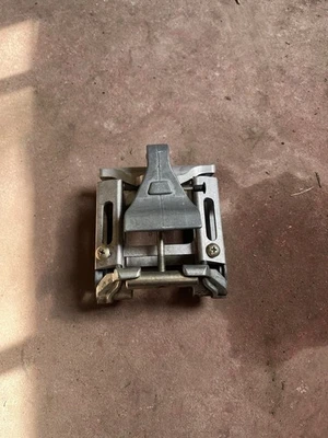 北极猫雪地摩托 F5 F6 F8 Z1 涡轮可调节车把 Riser 块 1705-195 — 第 1/2 张图片