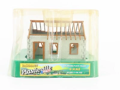 O 1/48 Scale Bachmann Plasticville 45316 House Under Construction  - Image 1 of 4