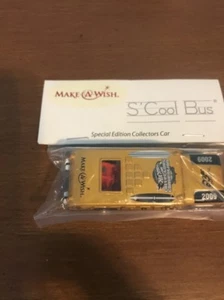 2009 Hot Wheels 23rd Collectors Convention Gold S'Cool Bus Make A Wish - Picture 1 of 6
