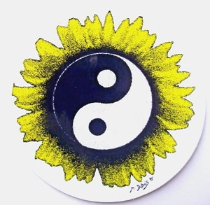 Girasol Ying Yang Adhesivo Calcomanía Cuaderno Botella de Agua Ventana Personalizada 4" - Imagen 1 de 1