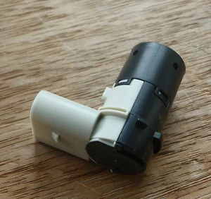 SEAT ALHAMBRA FRONT OR REAR NEW PDC PARKING SENSOR 7H0919275C - Picture 1 of 3