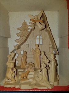 Vintage German Nativity Manger Krippenfiguren Crèche Holy Family Wise Men Lamb - Picture 1 of 8
