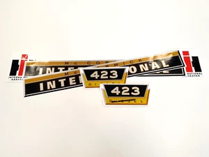 International 423 Mc Cormick Traktor Aftermarket Aufkleber Sticker Set - Bild 1 von 2