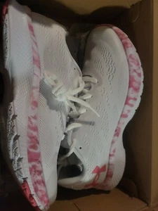 UNDER ARMOUR CHARGED BANDIT 6 RUNNING WOMENS Sz 5Y WHITE Camo NEW - Picture 1 of 3