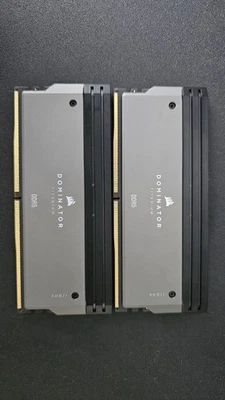 Corsair Dominator Titanium RGB DDR5 RAM 32GB (2x16GB) 6000MHz CL30 AMD Expo - Image 1 of 2