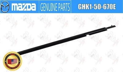 Barrido de moldura de cinturón trasero de conductor Mazda OEM GHK1-50-670E para Mazda 6 2014-2019 Foto 1 de 4