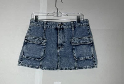 Minifalda vaquera elástica con bolsillos de carga talla mediana Foto 1 de 4