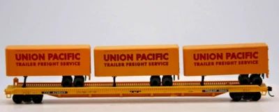 Walthers 75' TOFC Flat Car Trailer Train/TTX 470669 Union Pacific Trailers 1:87 - Image 1 of 4