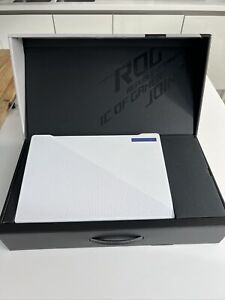 Asus ROG Zephyrus G14 2022 14" Ryzen 9 NVIDIA GeForce RTX 3060 Gaming Laptop