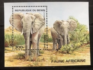 Benin - Elephant / African Animals - Fauna - timbres - S/S - MNH** F106 - Picture 1 of 1