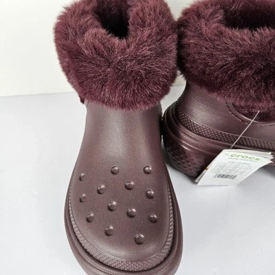 NWT CROCS UNISEX ADULT STOMP Faux  Fur LINED BOOTS SIZE 5 IN DARK CHERRY - image 1 of 4